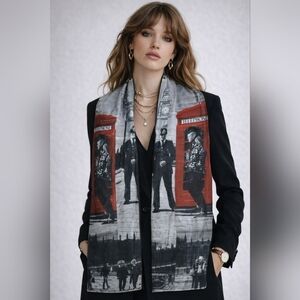 Collection 18 London Graphic Scarf Red Phone Booth Big Ben Print 70x25 Italy